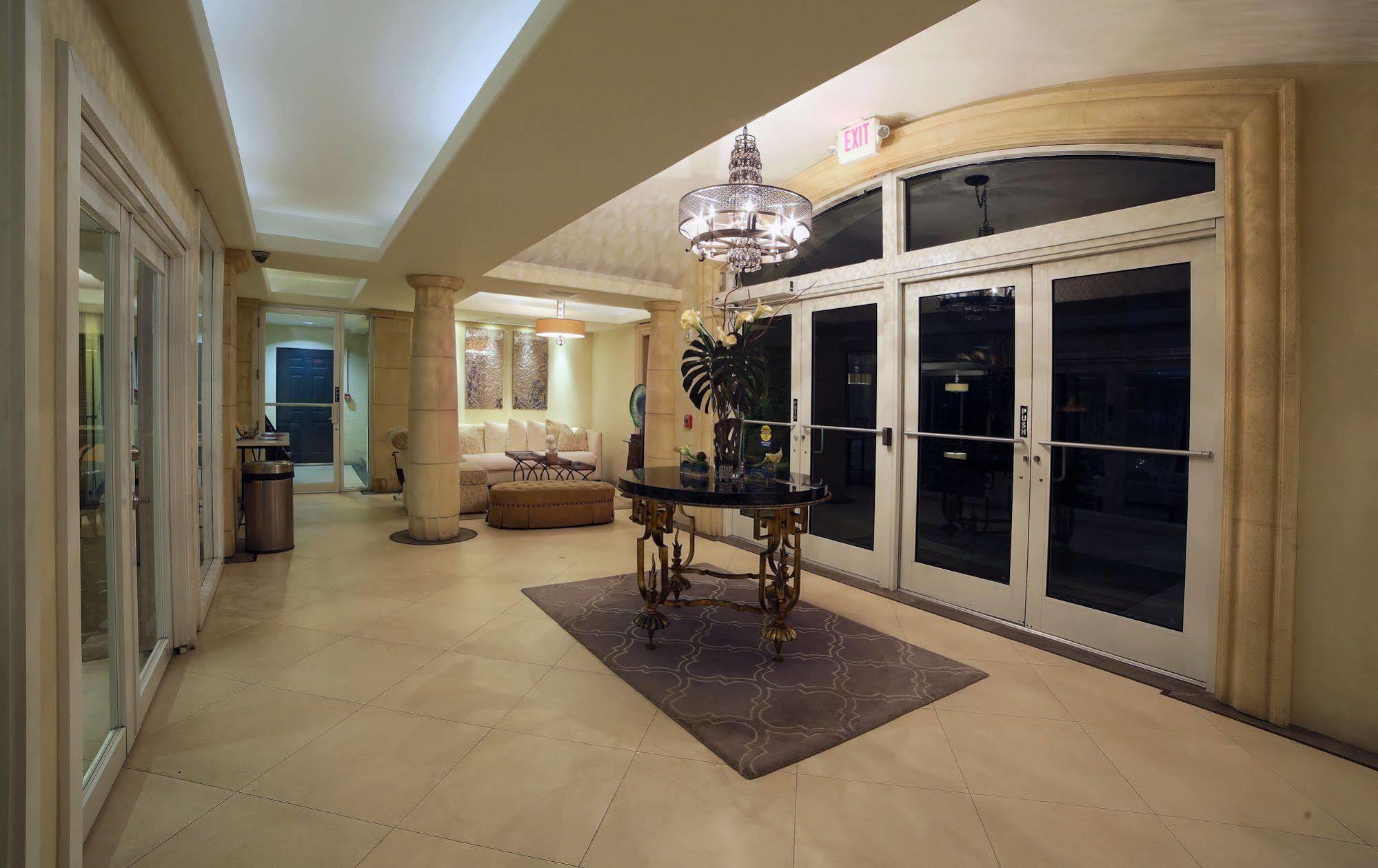 The Sea Lord Hotel & Suites (Adults Only) Lauderdale-by-the-Sea ภายนอก รูปภาพ